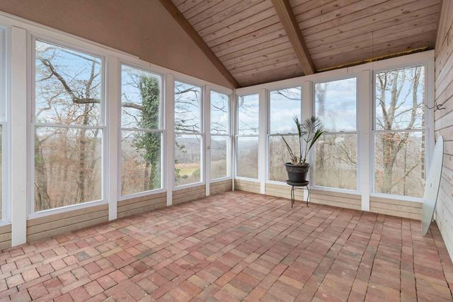 3934 Hickory Hill Drive, Somerset, KY 42503