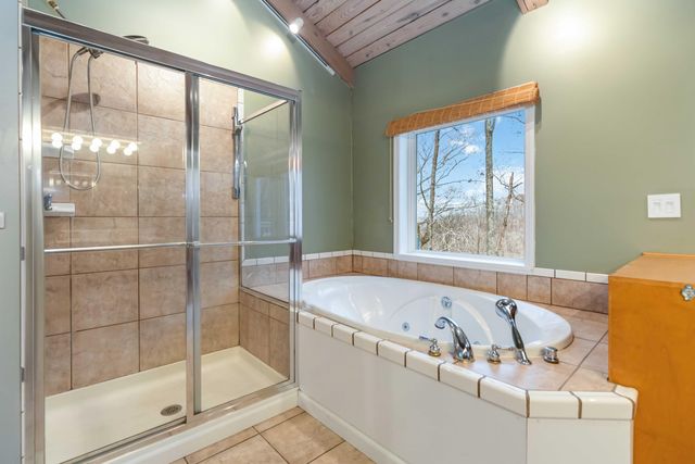 3934 Hickory Hill Drive, Somerset, KY 42503