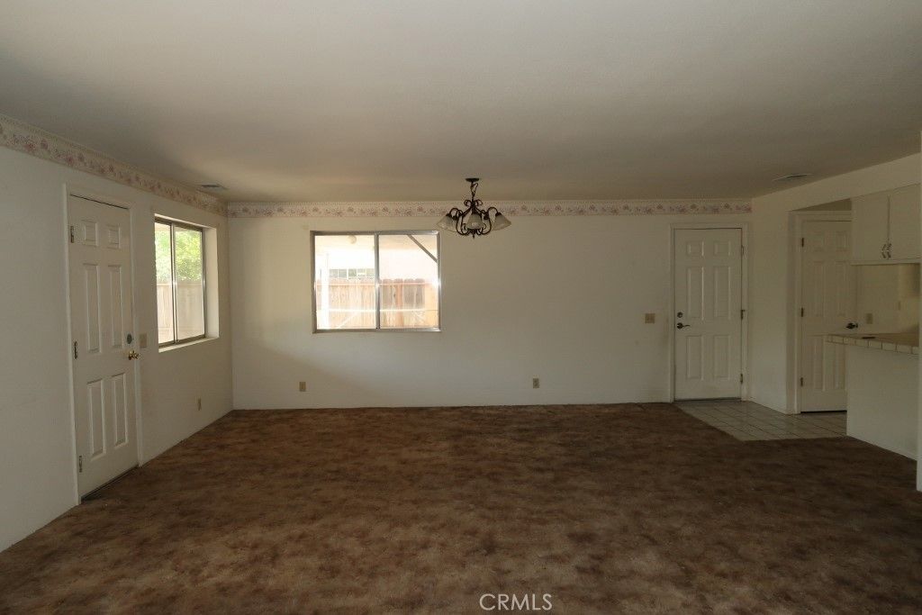 Image 2 of property listing at 180 Parson Lane, Oroville, CA 95966