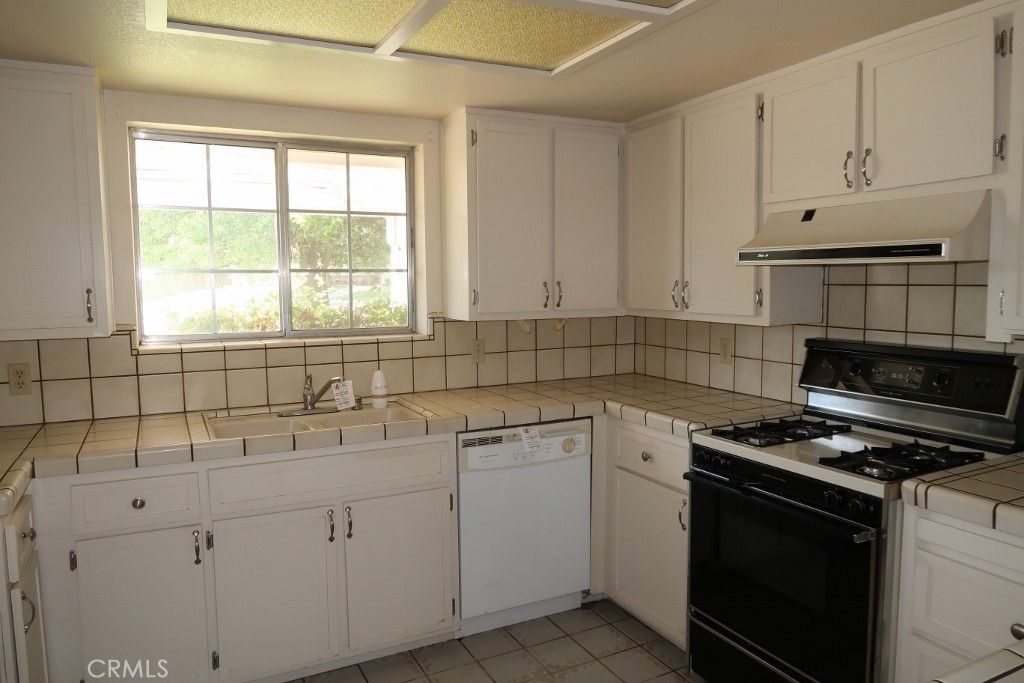 Image 4 of property listing at 180 Parson Lane, Oroville, CA 95966