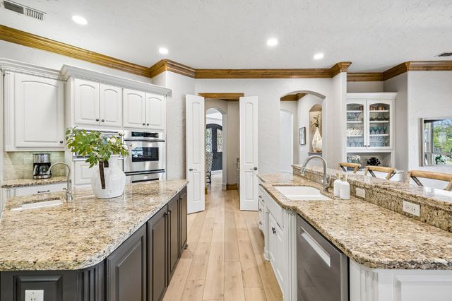 1420 Laurel Lane, Southlake, TX 76092