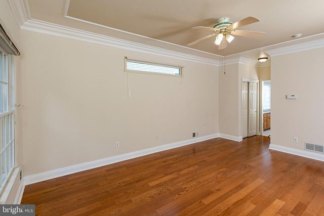 27 BETHPAGE DR, Skillman, NJ 08558