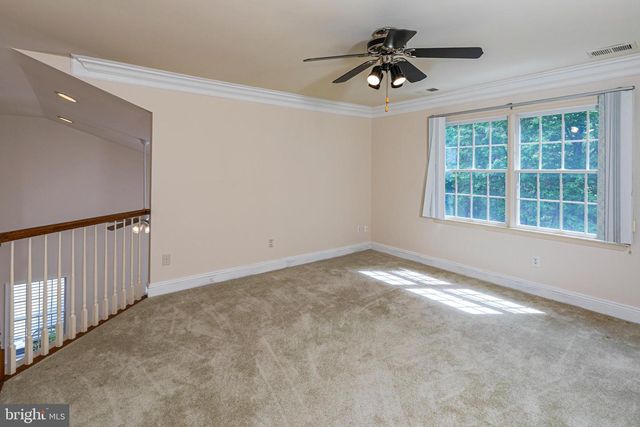 27 BETHPAGE DR, Skillman, NJ 08558