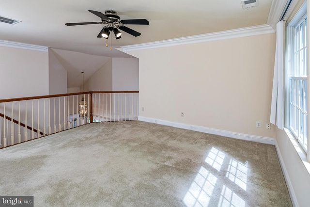 27 BETHPAGE DR, Skillman, NJ 08558