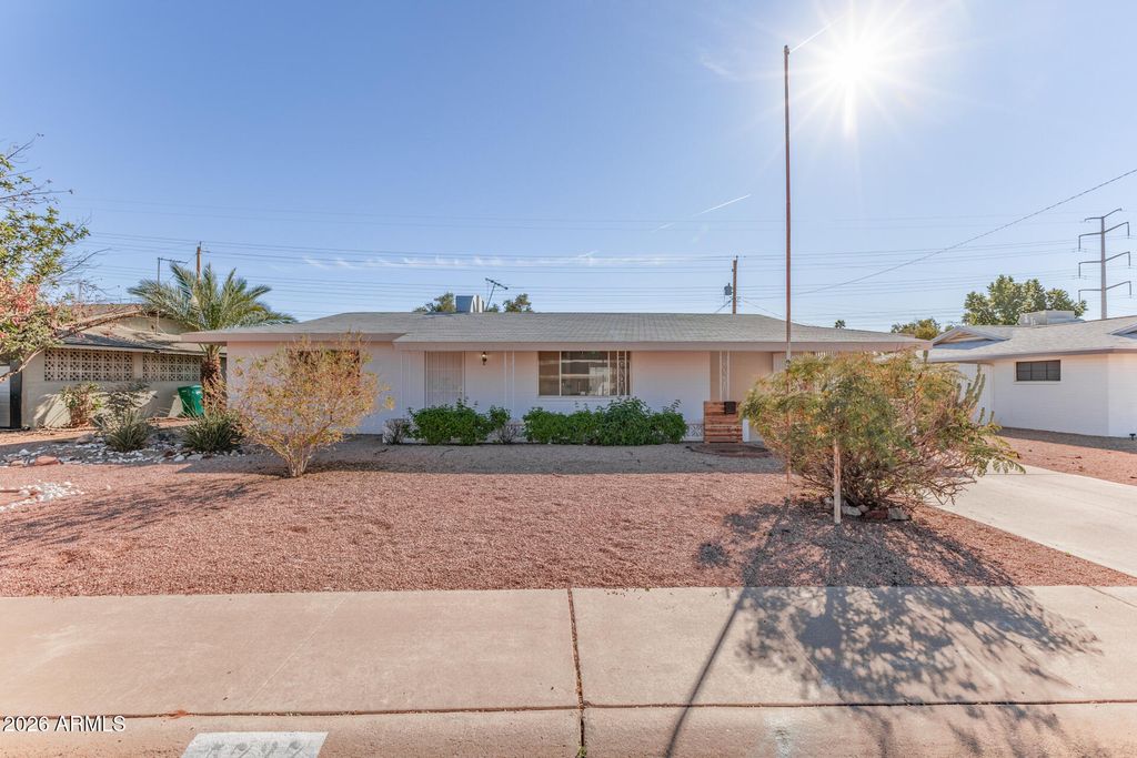 5737 E CICERO Street, Mesa, AZ 85205