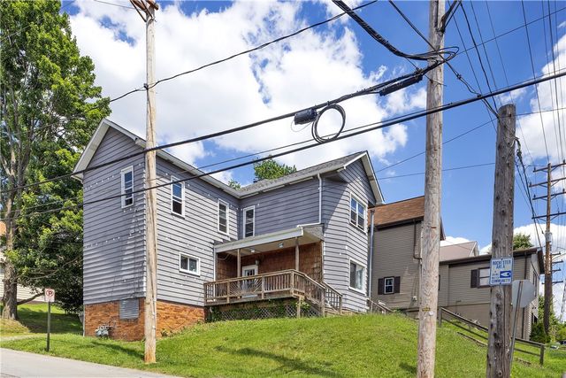 802 Spruce St, East Rochester, PA 15074