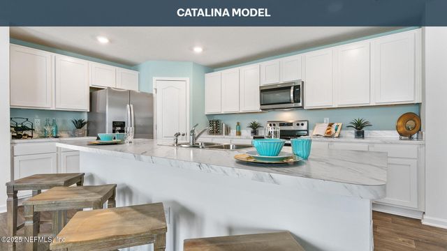 5568 HOLLOW BIRCH Drive, Jacksonville, FL 32219