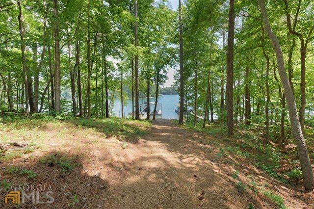 1605 Lockridge Drive, Cumming, GA 30041