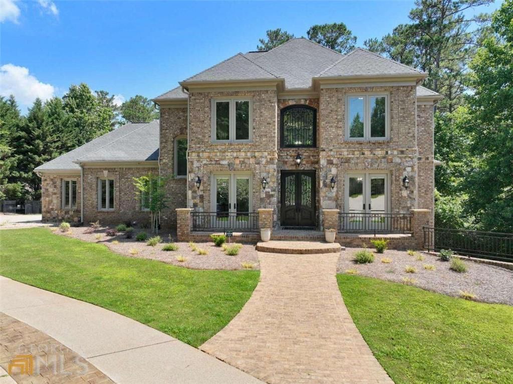 1605 Lockridge Drive, Cumming, GA 30041