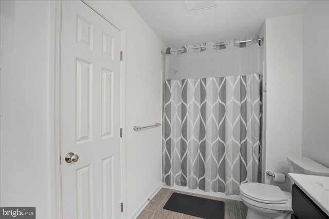 1624 FOUNTAIN ROCK DR, Dover, PA 17315