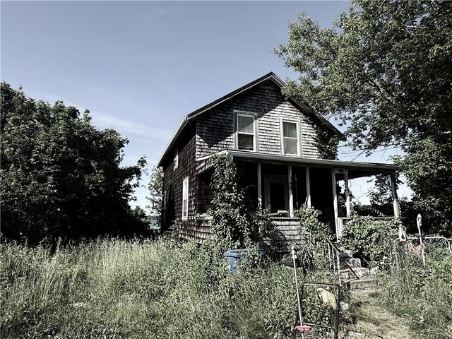177 Cedar Avenue, Portsmouth, RI 02871