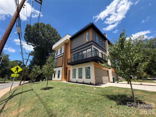 212 Smallwood Street S B, Charlotte, NC 28208