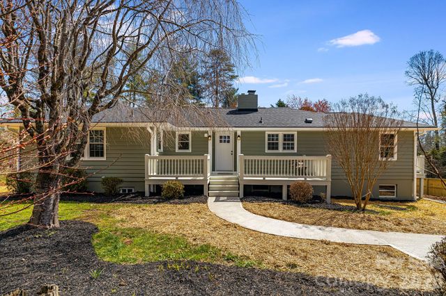 107 Balsam Road, Hendersonville, NC 28792