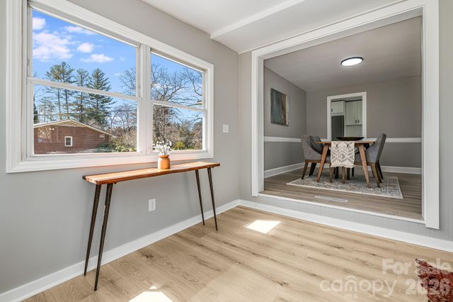 107 Balsam Road, Hendersonville, NC 28792