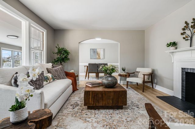 107 Balsam Road, Hendersonville, NC 28792