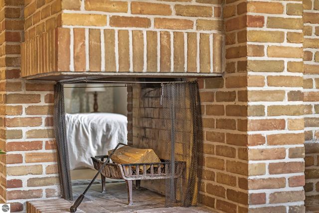 236 N Front Street, Suttons Bay, MI 49682