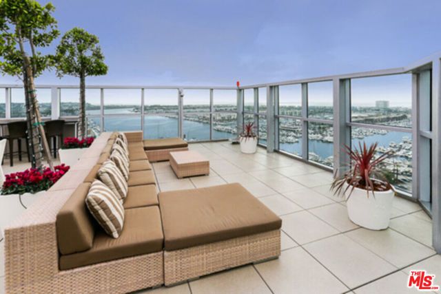 13700 Marina Pointe Drive 618, Marina Del Rey, CA 90292