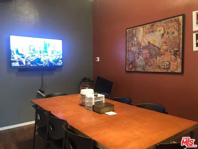7619 Melrose Avenue, Los Angeles, CA 90046