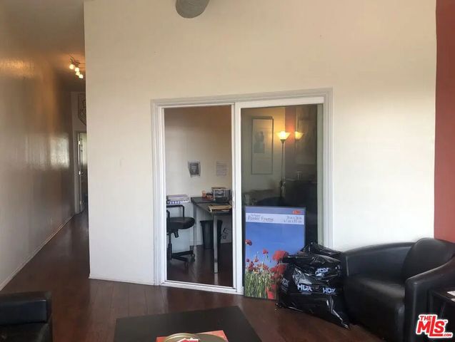 7619 Melrose Avenue, Los Angeles, CA 90046