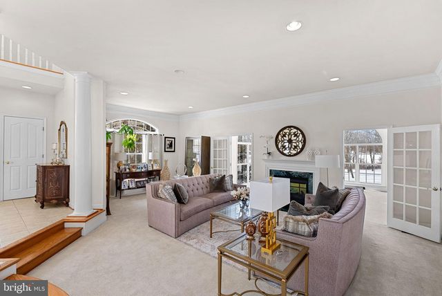 42037 HEATERS ISLAND CT, Leesburg, VA 20176