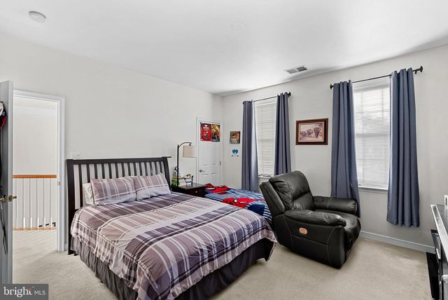 42037 HEATERS ISLAND CT, Leesburg, VA 20176