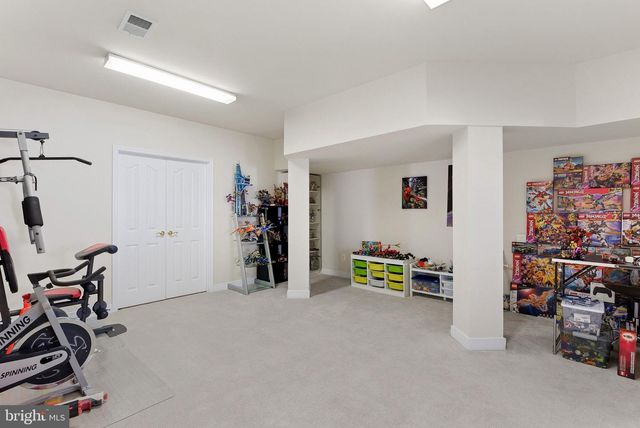 42037 HEATERS ISLAND CT, Leesburg, VA 20176