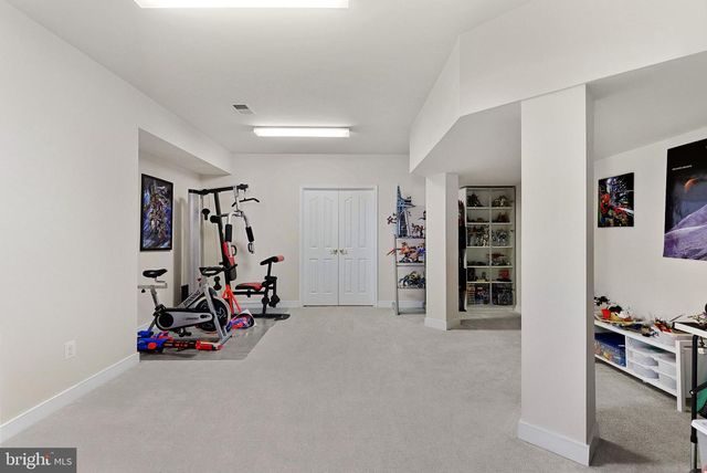 42037 HEATERS ISLAND CT, Leesburg, VA 20176