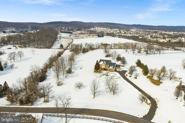 42037 HEATERS ISLAND CT, Leesburg, VA 20176