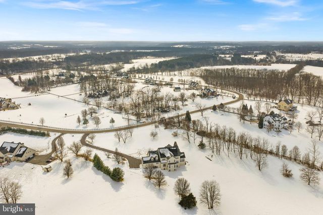 42037 HEATERS ISLAND CT, Leesburg, VA 20176