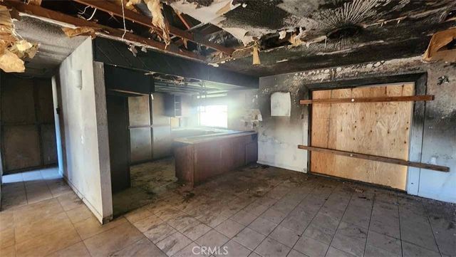 22330 Miramot Road, Apple Valley, CA 92308