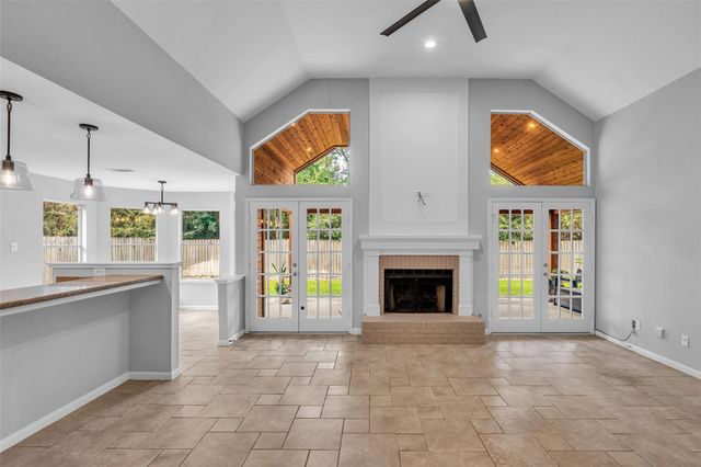 54 Sky Terrace Place, The Woodlands, TX 77381