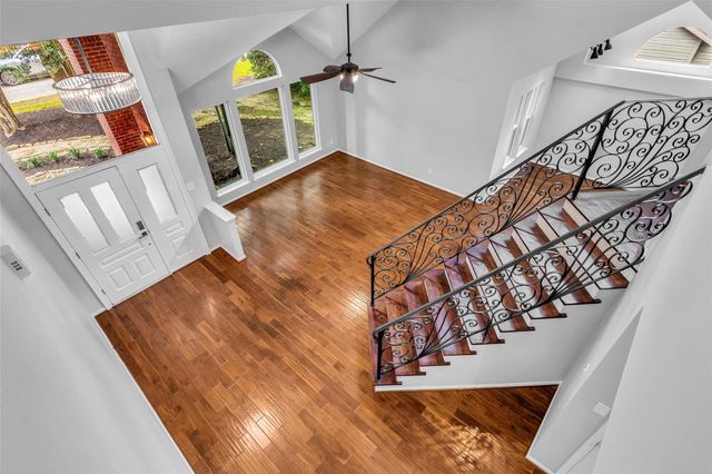 54 Sky Terrace Place, The Woodlands, TX 77381