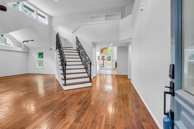 54 Sky Terrace Place, The Woodlands, TX 77381