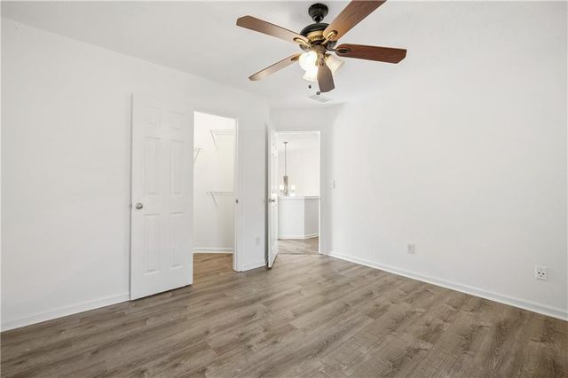 10895 Glenbarr Drive, Johns Creek, GA 30097