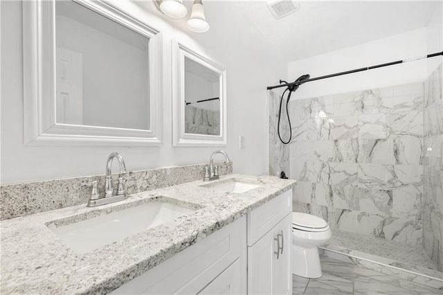 10895 Glenbarr Drive, Johns Creek, GA 30097