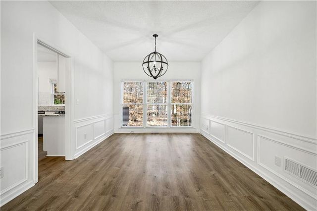 10895 Glenbarr Drive, Johns Creek, GA 30097