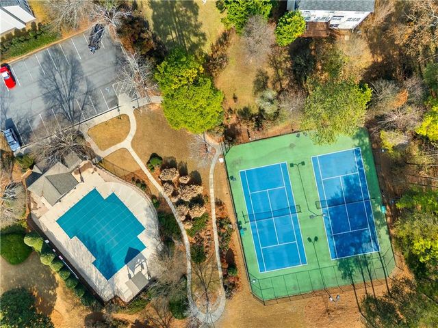 10895 Glenbarr Drive, Johns Creek, GA 30097