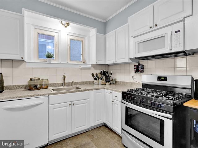 119 READING AVE, Shillington, PA 19607