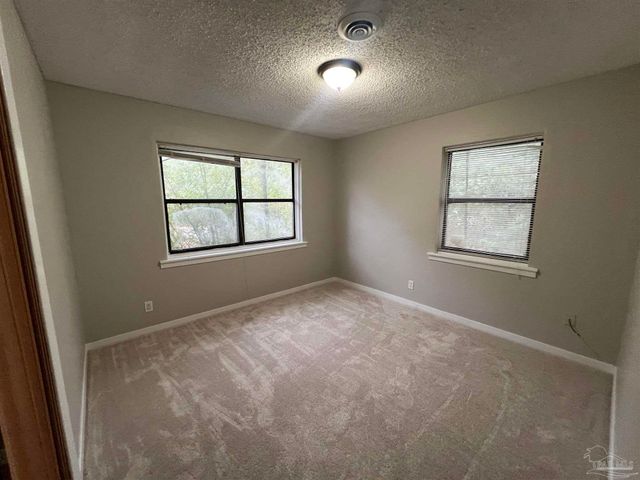 5733 Orange St, Milton, FL 32570