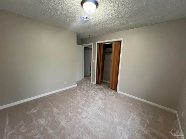 5733 Orange St, Milton, FL 32570