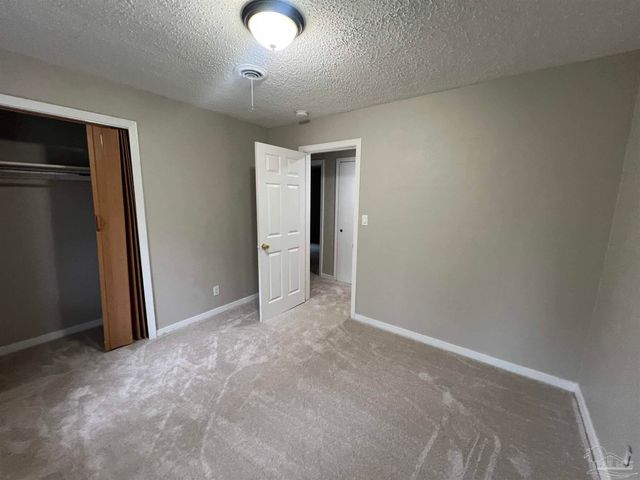 5733 Orange St, Milton, FL 32570