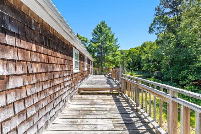 771 W Yarmouth Road, Yarmouth, MA 02675