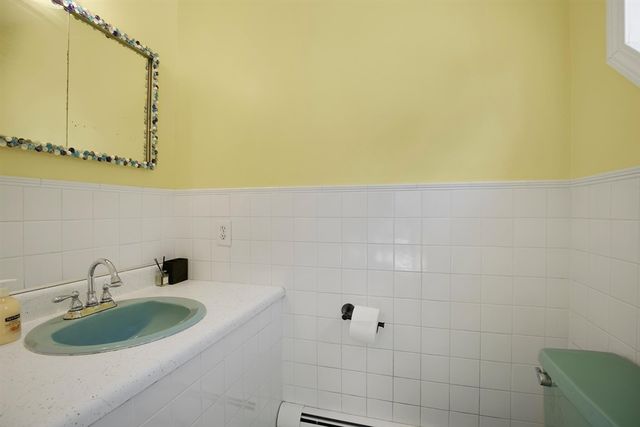 771 W Yarmouth Road, Yarmouth, MA 02675