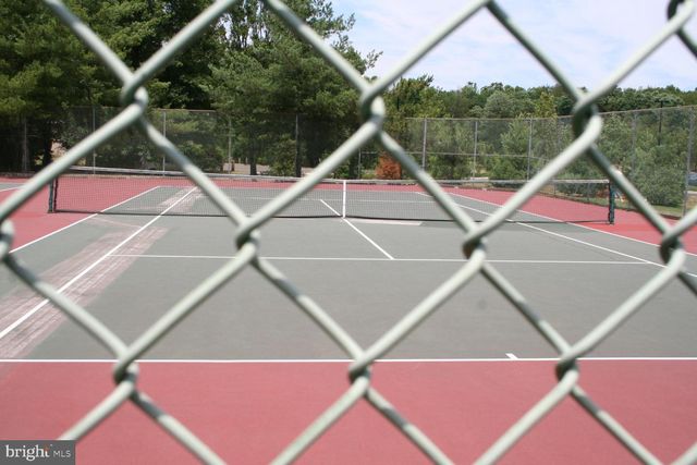 7 VOSCEK CT, Lawrence, NJ 08648