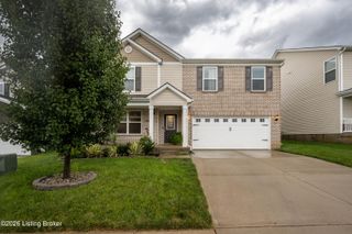 12095 Parkview Trace Dr, Louisville, KY 40229