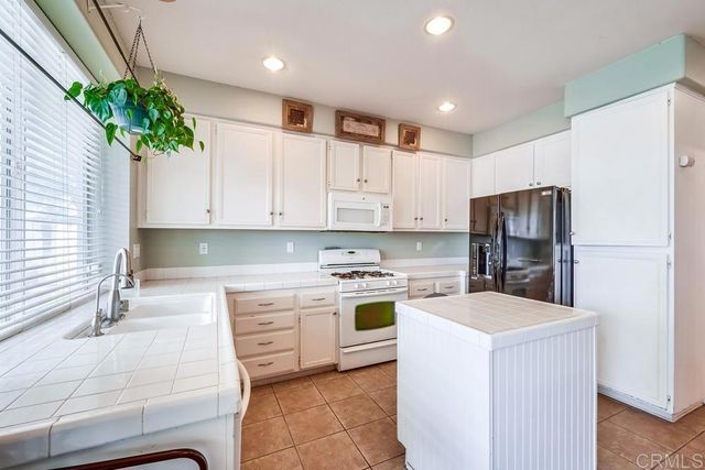 33018 Terrace Drive, Temecula, CA 92592