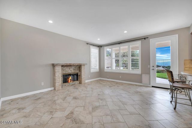 6320 Ballantine Place, Oak Park, CA 91377