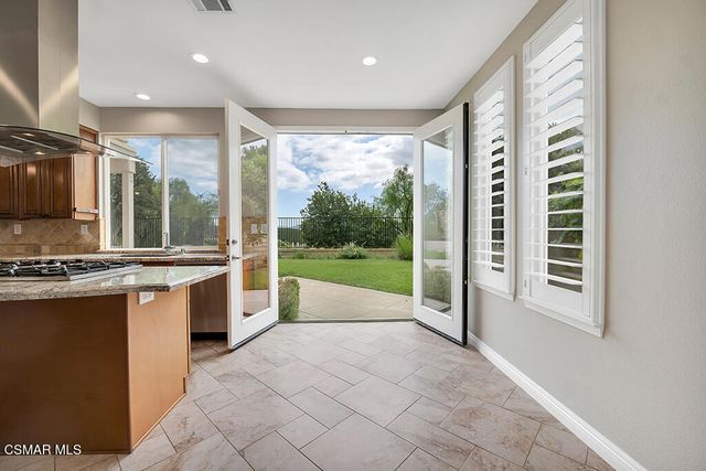6320 Ballantine Place, Oak Park, CA 91377
