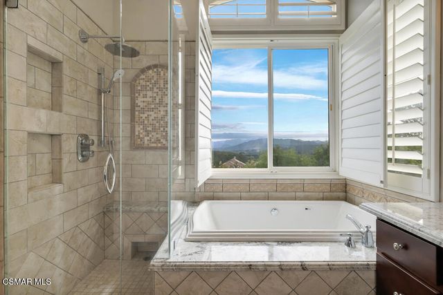 6320 Ballantine Place, Oak Park, CA 91377