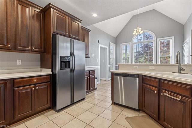 709 Bristol ST, Smithfield, VA 23430